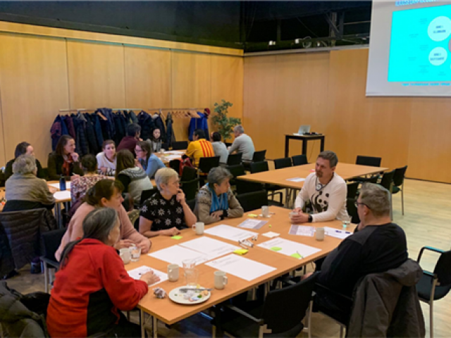 Plastik oqaluuserineqarpoq